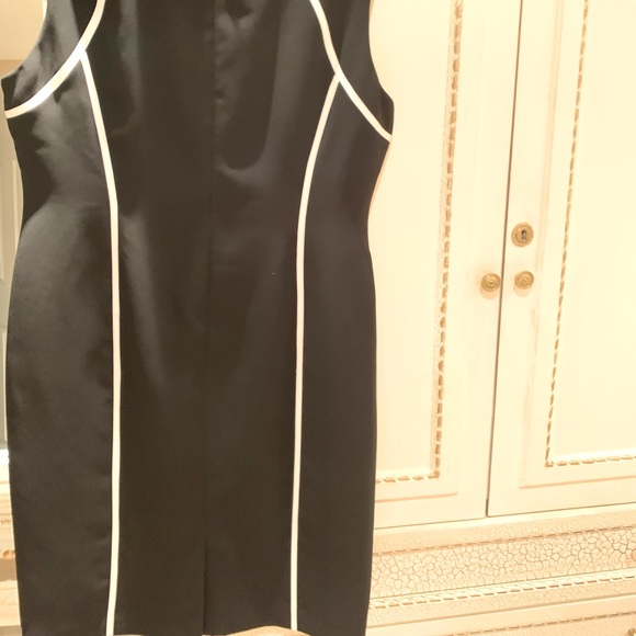Brand new beautiful Kasper dress black in white.size : 14P - Picture 3 of 16